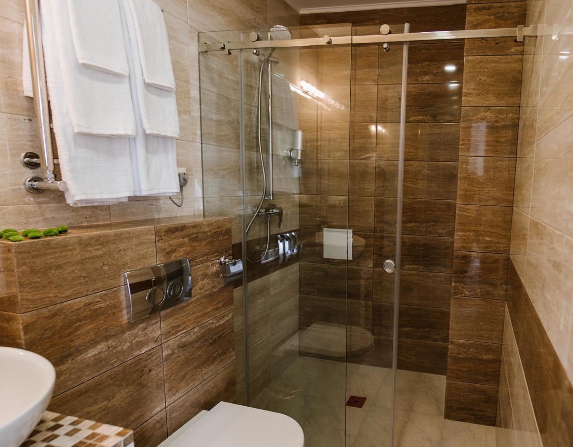 Hotel Alkor Truskavets Exterior photo