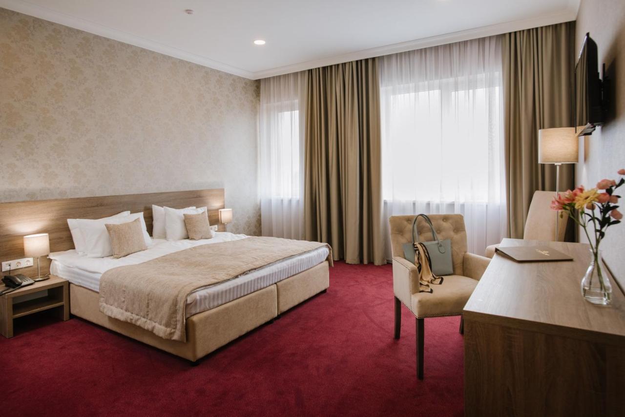 Hotel Alkor Truskavets Exterior photo